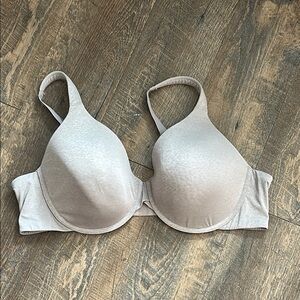 Ambrielle‎ Women’s 44C Bra Gray Everyday Full Coverage Back Closure Adjustable